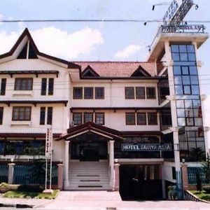 Hotel Surya Asia